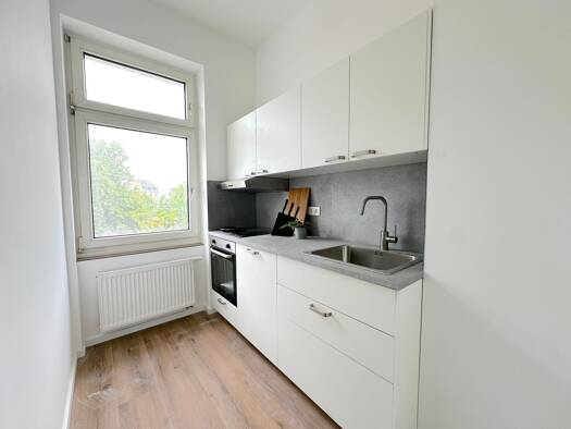 Wohnung zur Miete 600 € 1 Zimmer 32 m² 2. Geschoss frei ab sofort Scheidswaldstraße 19 Ostend Innenstadt IV 60385