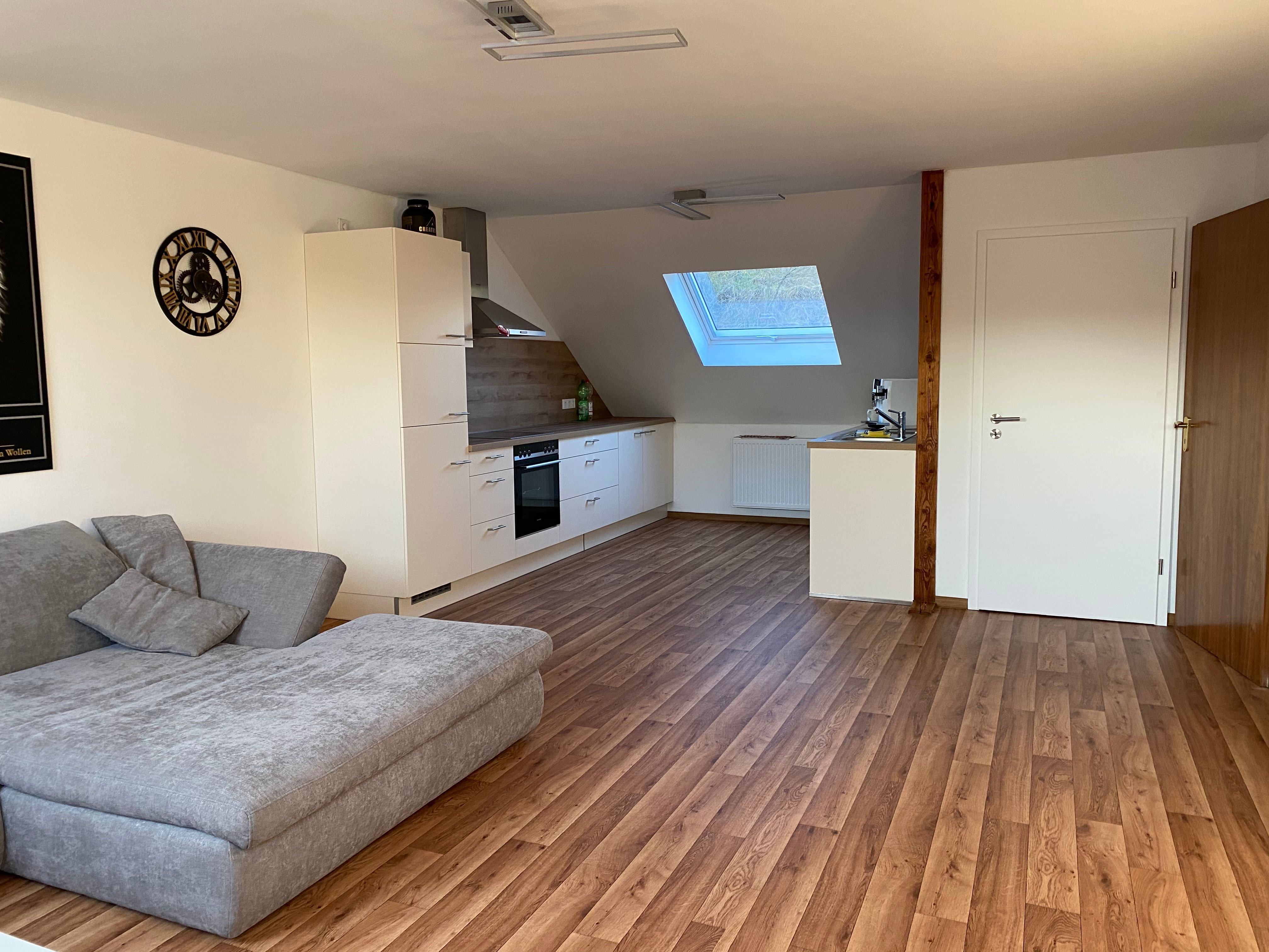 Maisonette zur Miete 975 € 4 Zimmer 111,5 m²<br/>Wohnfläche 2.<br/>Geschoss 01.12.2024<br/>Verfügbarkeit Kaninchenberg Saarbrücken 66121