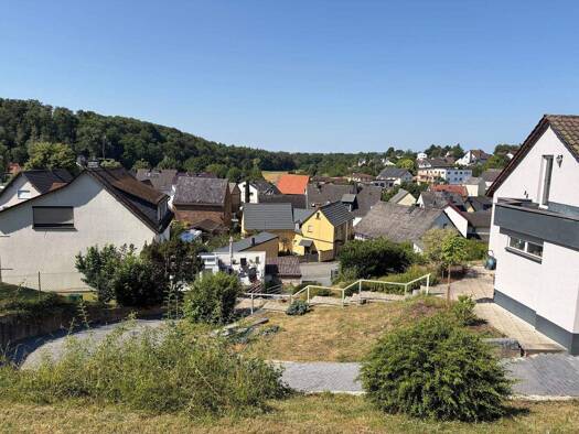 Einfamilienhaus zum Kauf 370.000 € 5 Zimmer 160 m² 2.000 m² Grundstück frei ab 01.01.2027 Weyer Villmar 65606
