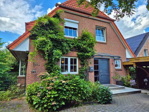 Einfamilienhaus zum Kauf 655.000 € 4 Zimmer 140 m² 602 m² Grundstück frei ab 01.05.2027 Wedel 22880