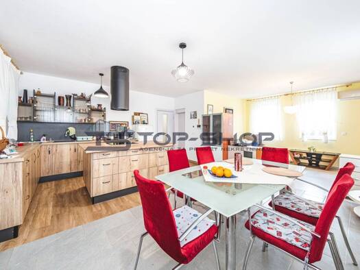 Einfamilienhaus zum Kauf - Erstbezug 620.000 € 2 Zimmer 178 m² Zagreb 10000