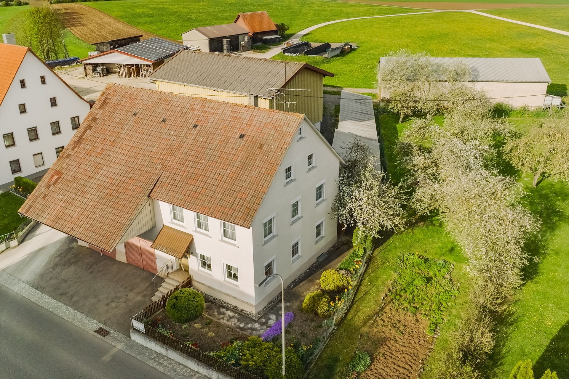 Bauernhaus zum Kauf 492.000 € 825 m²<br/>Wohnfläche 12.624 m²<br/>Grundstück Ittenhausen Langenenslingen 88515