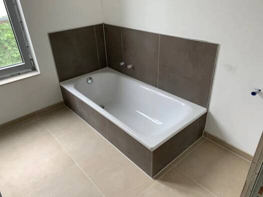 Wohnung zur Miete 900 € 4 Zimmer 82 m² Geschoss 1/2 Gaustraße 19 Bodenheim 55294