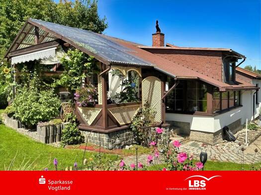 Bungalow zum Kauf 63.000 € 2 Zimmer 45 m² 4.030 m² Grundstück Adorf 08626