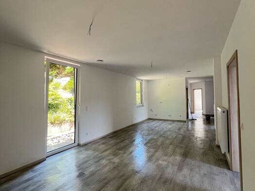 Wohnung zur Miete 1.320 € 4 Zimmer 100 m² Geschoss 1/1 frei ab sofort Kaan-Marienborn Siegen 57074