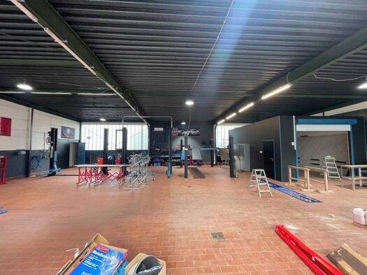 Werkstatt zur Miete provisionsfrei 4.000 € 648 m² Lagerfläche teilbar ab 324 m² Wikingerstraße 8 Königsbrunn 86343