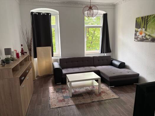Wohnung zur Miete 300 € 1 Zimmer 40 m² Geschoss 2/4 frei ab 01.08.2026 Friedrich-Engels-Straße 8 Innenstadt Riesa 01589