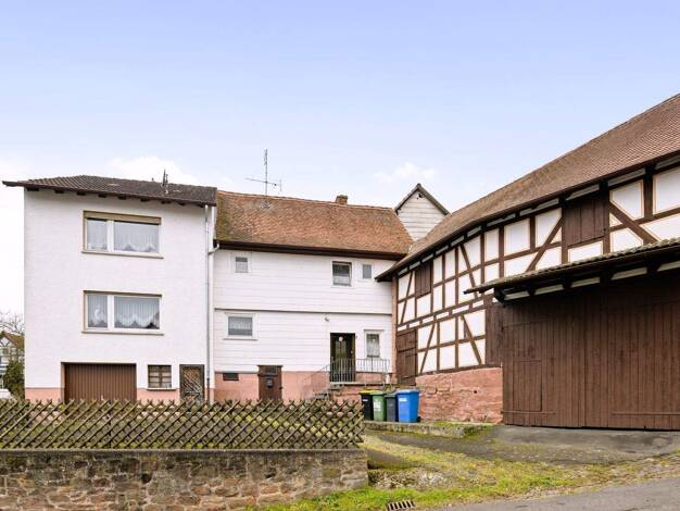 Einfamilienhaus zum Kauf 89.000 € 7 Zimmer 100 m² 280 m² Grundstück Anzefahr Kirchhain 35274