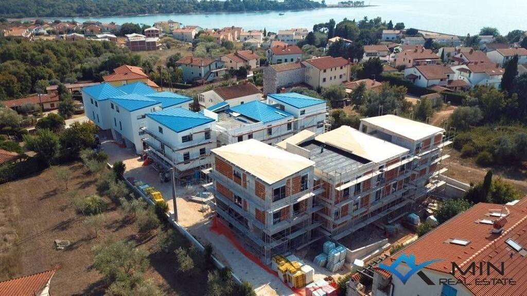 Wohnung zum Kauf 318.000 € 3 Zimmer 71 m² 1. Geschoss Centar, Luka, Finida