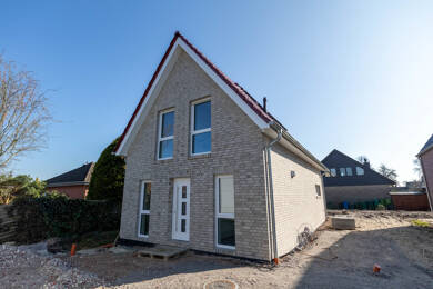Einfamilienhaus zur Miete 1.250 € 5 Zimmer 115 m² 480 m² Grundstück frei ab 01.06.2025 Alexanderfeld Oldenburg / Alexandersfeld 26127