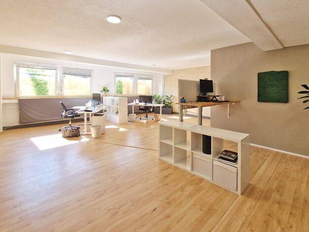 Bürofläche zur Miete provisionsfrei 8,25 € 6 Zimmer 225 m² Bürofläche Wallbergstr. 5 5 Potzham Taufkirchen 82024