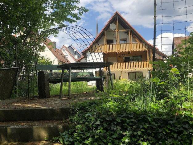 Einfamilienhaus zum Kauf provisionsfrei 250.000 € 5 Zimmer 135 m² 869 m² Grundstück Steinach Bad Bocklet 97708