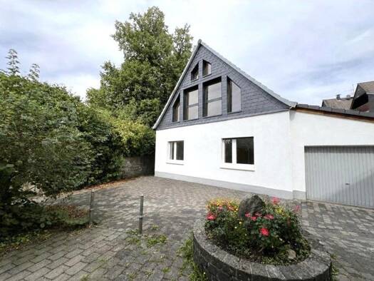 Einfamilienhaus zur Miete 1.200 € 5 Zimmer 131 m² 162 m² Grundstück Breckerfeld Breckerfeld 58339