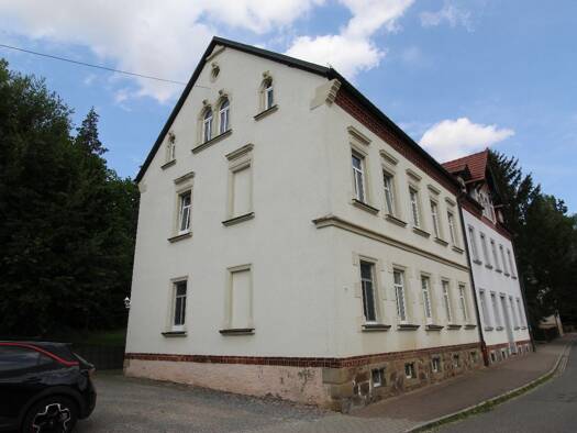 Mehrfamilienhaus zum Kauf provisionsfrei als Kapitalanlage geeignet 230.000 € 12 Zimmer 232 m² 550 m² Grundstück Penig Penig 09322