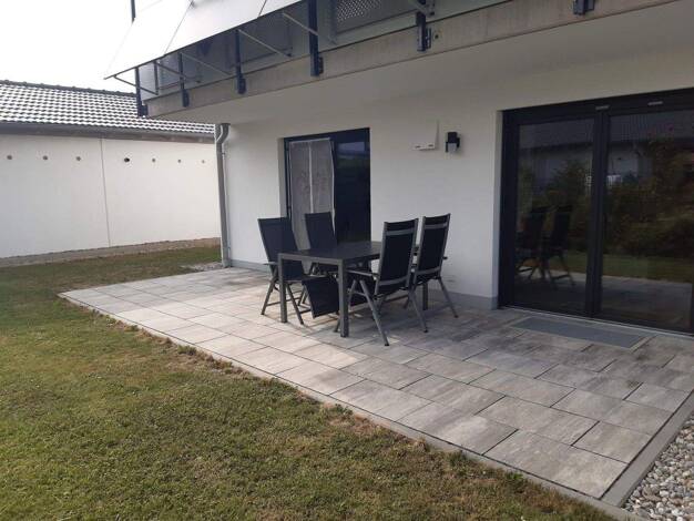 Wohnung zur Miete 950 € 2 Zimmer 74,3 m² EG Kirchbrunner Feld 24 Heldenstein 84431