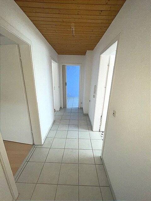 Wohnung zur Miete 670 € 2 Zimmer 61 m²<br/>Wohnfläche 2.<br/>Geschoss ab sofort<br/>Verfügbarkeit Limbach Schwabach 91126