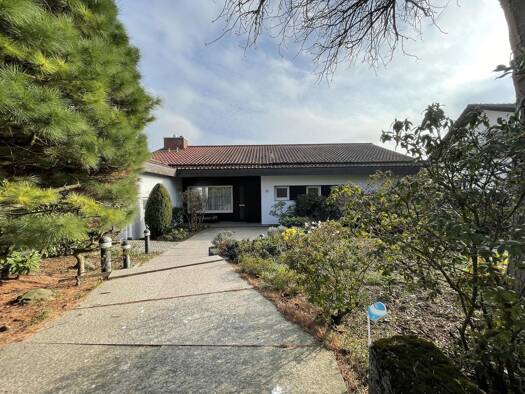 Einfamilienhaus zum Kauf 469.000 € 6 Zimmer 180 m² 802 m² Grundstück Osterode 37520