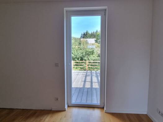 Terrassenwohnung zur Miete 680 € 3 Zimmer 85 m² frei ab 01.11.2026 Rödlitz Lichtenstein 09350