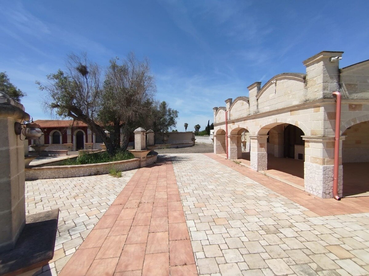 Villa zum Kauf 200.000 € 3 Zimmer 170 m²<br/>Wohnfläche 7.000 m²<br/>Grundstück Torre Santa Susana 72028