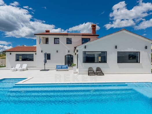 Villa zum Kauf 1.477.000 € 5 Zimmer 177 m² 3.385 m² Grundstück Buzet 52420