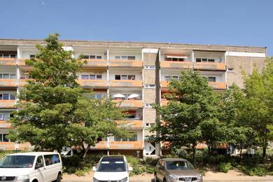 Wohnung zur Miete 285 € 3 Zimmer 62,8 m² 1. Geschoss Unkel-Bräsig-Str. 8 Datzeviertel Neubrandenburg 17034