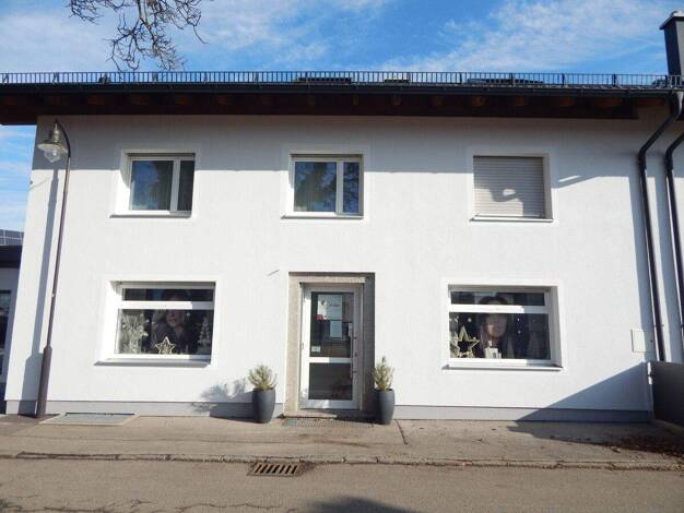 Bürofläche zur Miete 500 € 66 m² Bürofläche Pfarrer-Rehrl-Str. 6 Saaldorf Saaldorf-Surheim 83416