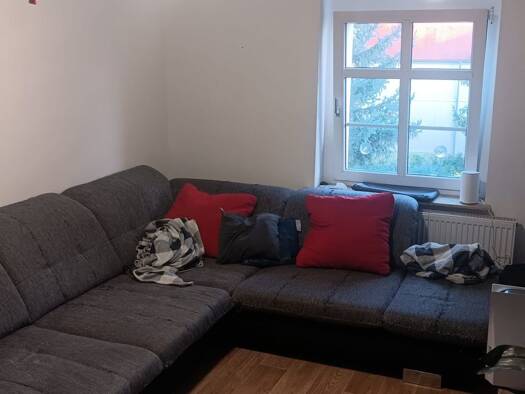 Wohnung zur Miete 303 € 2 Zimmer 55,2 m² 2. Geschoss frei ab 01.10.2026 Mittelgrundstraße 68 Bahnhofsvorstadt Zwickau 08056