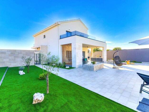 Einfamilienhaus zum Kauf 934.000 € 5 Zimmer 139 m² 834 m² Grundstück Novi Vinodolski 51250