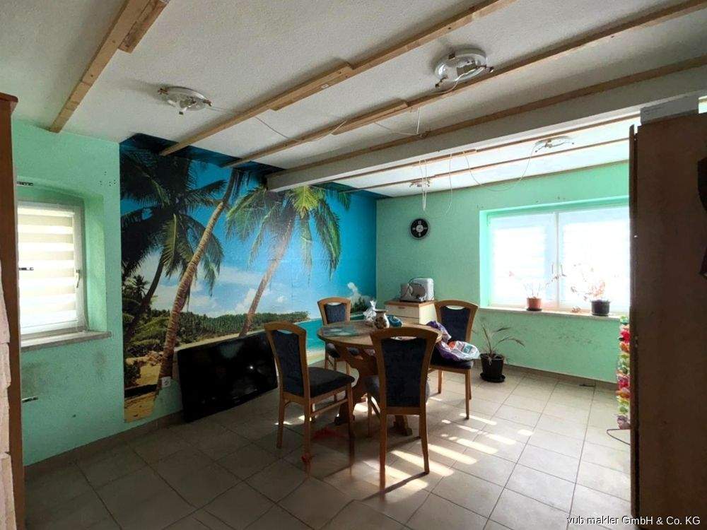 Immobilie in Selbitz - Projekt für Könner: Einfamilienhaus mit Nebengebäude in Selbitz - Bild 4