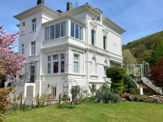 Wohnung zur Miete 975 € 4,5 Zimmer 129 m² 1. Geschoss frei ab 01.08.2026 Gevelsberg 58285