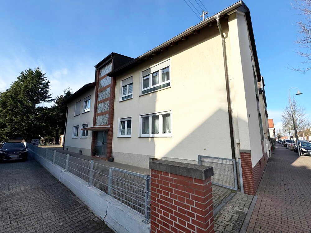 Mehrfamilienhaus zum Kauf 650.000 € 10 Zimmer 256 m²<br/>Wohnfläche 1.172 m²<br/>Grundstück Böhl-Iggelheim 67459