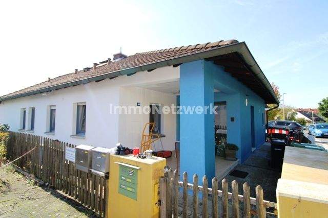 Immobilie in Herzogenaurach - Kapitalanlage in Herzogenaurach: MFH mit 4 Einheiten und Top-Energiewerten - Bild 0