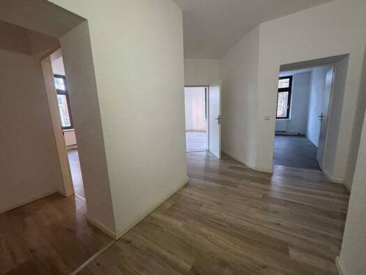 Wohnung zur Miete 350 € 3 Zimmer 75 m² Lessingstraße 28 Sonnenberg Chemnitz 09130