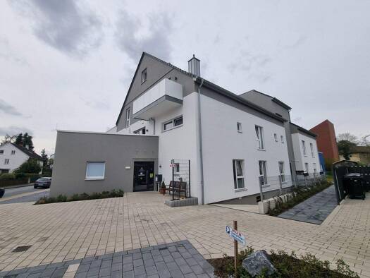 Wohnung zur Miete 705 € 2 Zimmer 56,2 m² frei ab 01.05.2026 Wischkamp 15 Halle 33790