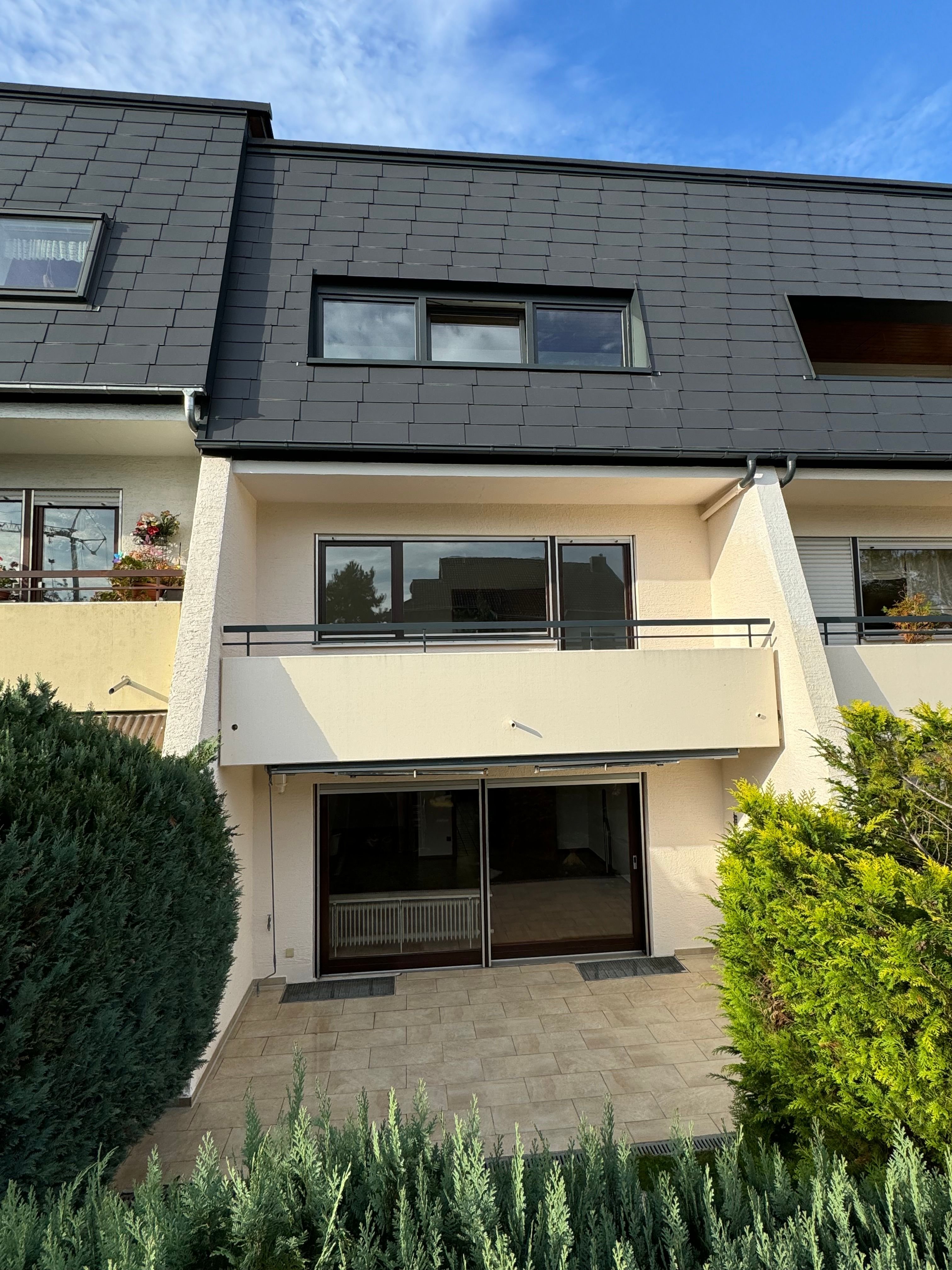 Reihenmittelhaus zur Miete 1.570 € 4,5 Zimmer 143 m²<br/>Wohnfläche 134 m²<br/>Grundstück ab sofort<br/>Verfügbarkeit Nordstadt - Stadtviertel 084 Pforzheim 75177