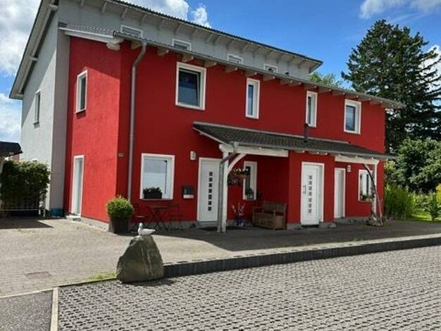Doppelhaushälfte zum Kauf 320.000 € 4 Zimmer 123 m² 299 m² Grundstück Lauterbach Putbus 18581