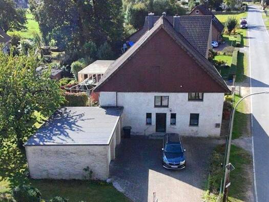Mehrfamilienhaus zum Kauf 119.000 € 6 Zimmer 170 m² 597 m² Grundstück Brosen Kalletal 32689