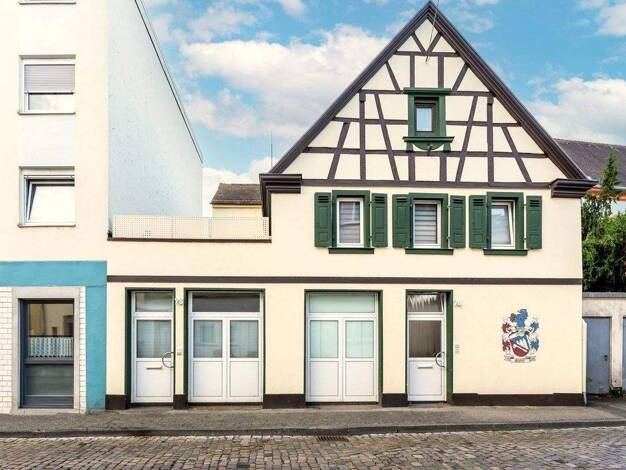 Wohnung zur Miete 950 € 4 Zimmer 115,3 m² 1. Geschoss frei ab 15.02.2026 Hindenburgerstr 96 Haardt Neustadt an der Weinstraße 67433