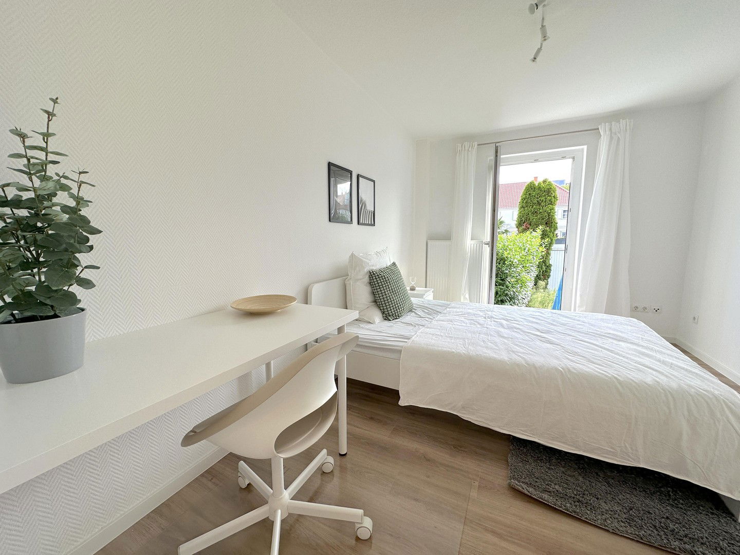 Wohnung zur Miete 420 € 12 Zimmer 45 m²<br/>Wohnfläche Grazerstr. 34 Gartenstadt / Stadtbezirk 411 Ludwigshafen 67067