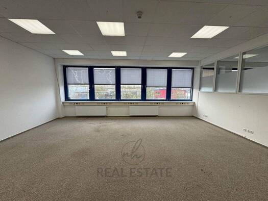 Bürofläche zur Miete provisionsfrei 8,50 € 427 m² Bürofläche Rahlstedt Hamburg 22143