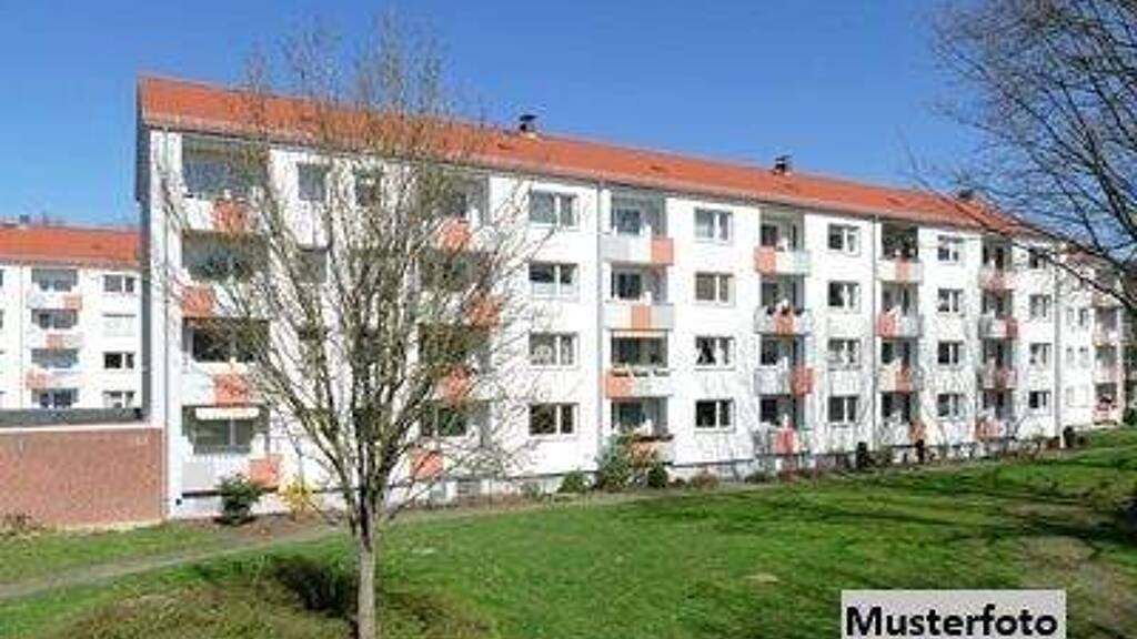 Mehrfamilienhaus zum Kauf 76.000 € 1 Zimmer 297 m² 259 m² Grundstück Forst-Stadt Forst (Lausitz) 03149