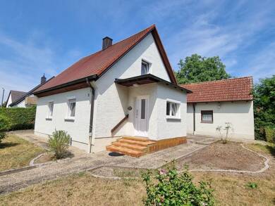 Einfamilienhaus zur Miete 1.540 € 4 Zimmer 90 m² 800 m² Grundstück frei ab sofort Regensburg 93057