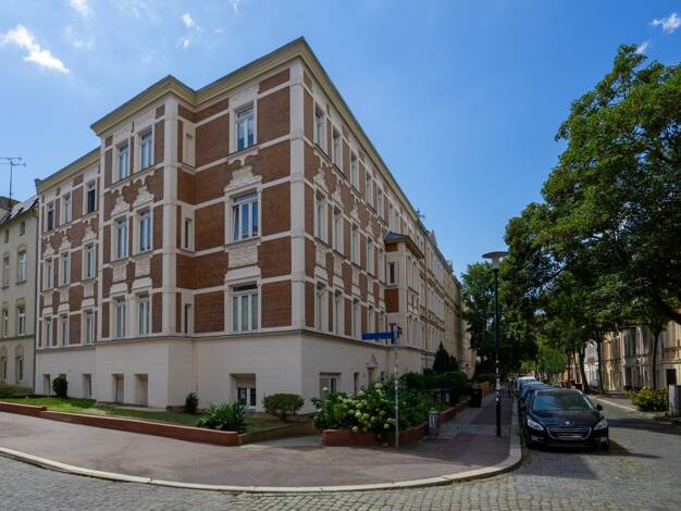 Mehrfamilienhaus zum Kauf 1.480.000 € 27 Zimmer 743 m² 555 m² Grundstück Halle (Saale) 06110