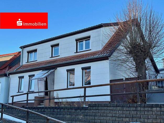 Einfamilienhaus zum Kauf 59.000 € 4 Zimmer 80 m² 560 m² Grundstück frei ab sofort Wutha-Farnroda 99848