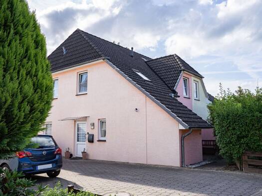 Haus zum Kauf 389.000 € 5 Zimmer 115 m² 314 m² Grundstück Lisztstraße 11 Oyten 28876