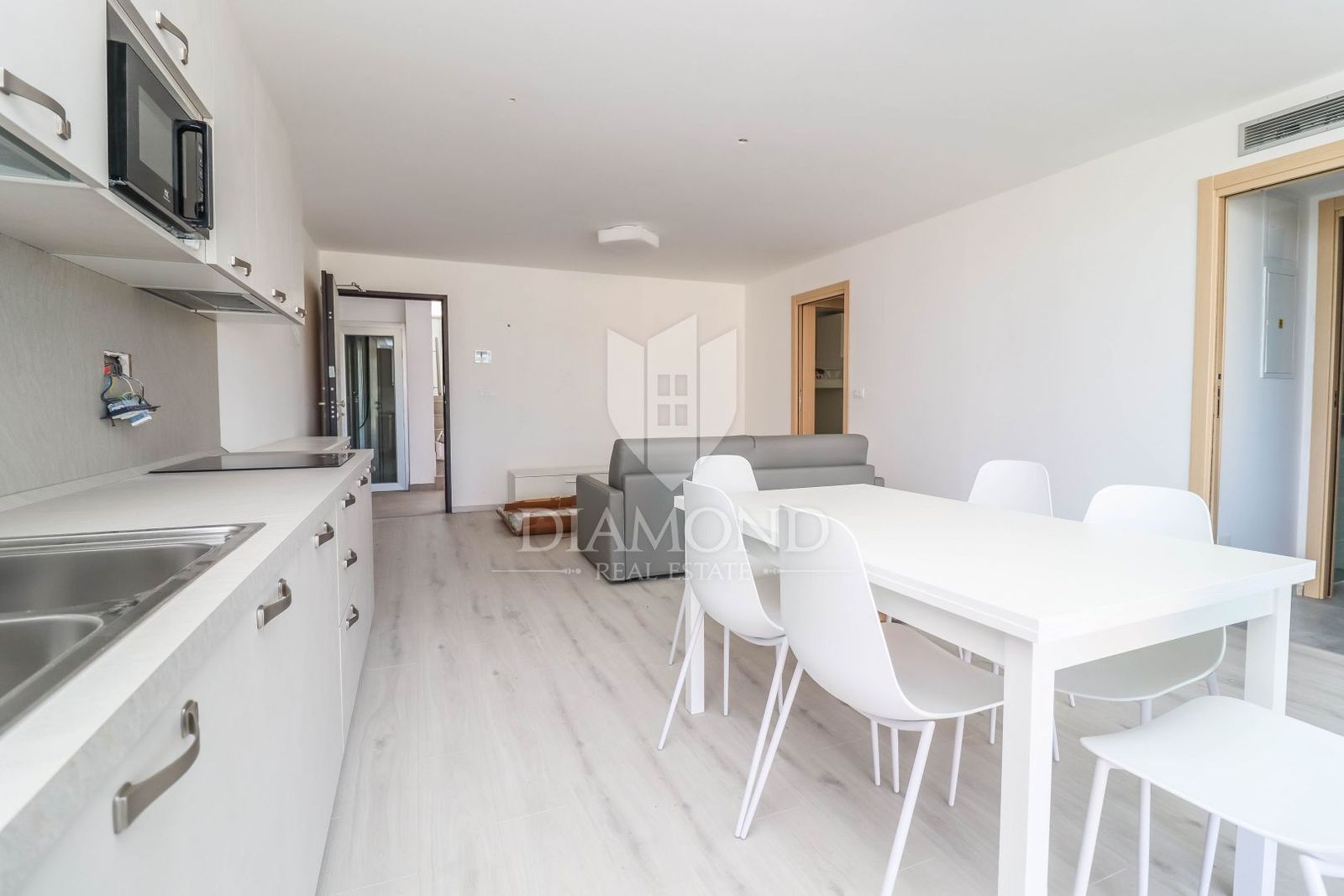 Wohnung zum Kauf 445.000 € 4 Zimmer 102 m²<br/>Wohnfläche Rovinj center 52210