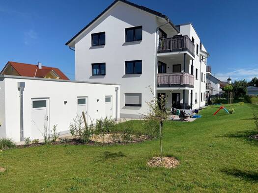 Wohnung zur Miete 860 € 3,5 Zimmer 86 m² Geschoss 2/2 frei ab 01.11.2025 Beuroner Strasse 10 Buchheim 88637