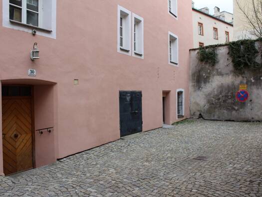 Halle/Industriefläche zur Miete 975 € 133 m² Lagerfläche Schmiedgasse 30 Hall in Tirol 6060