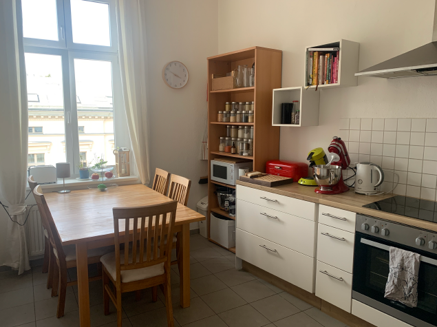 Property thumbnail 2