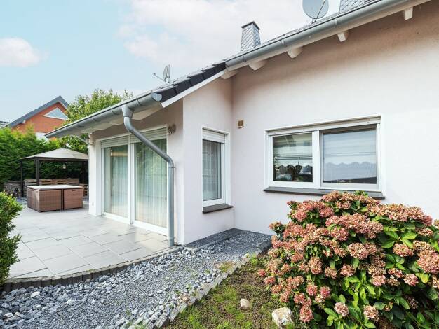 Einfamilienhaus zum Kauf 429.000 € 7 Zimmer 185,2 m² 655 m² Grundstück Lübbecke Lübbecke 32312